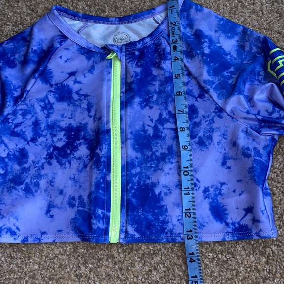 Rash Guard Swim Top - Picture 7 of 11